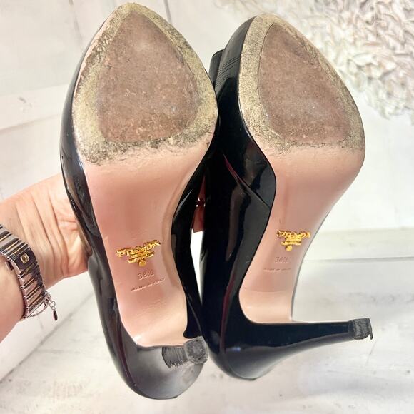 PRADA Patent Leather Slip On Peep Toe Platform Pumps Black Women's 38.5 US 8 - Picture 9 of 10